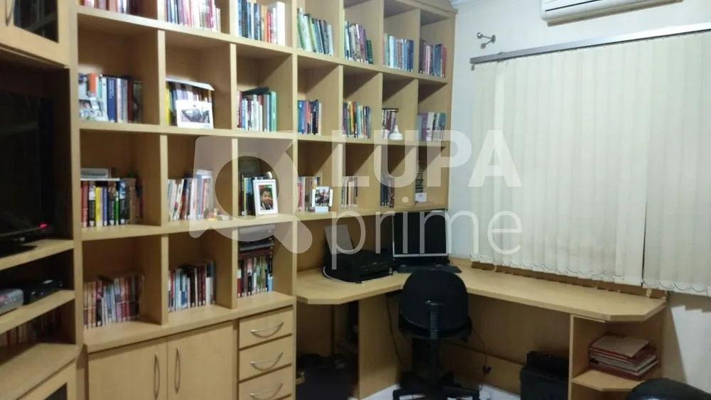 Casa, 3 quartos, 210 m² - Foto 10