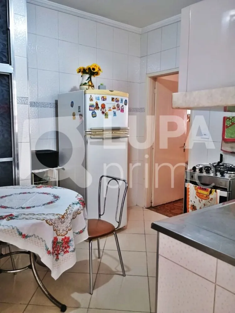 Casa, 4 quartos, 190 m² - Foto 9