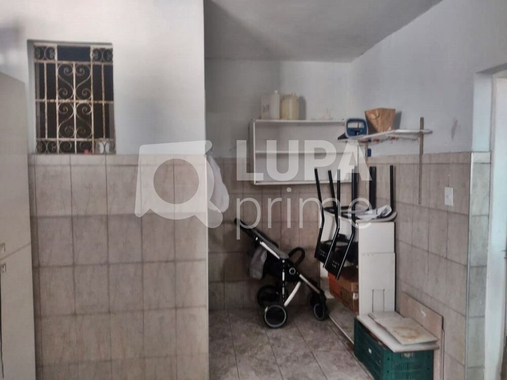 Casa, 5 quartos, 152 m² - Foto 2