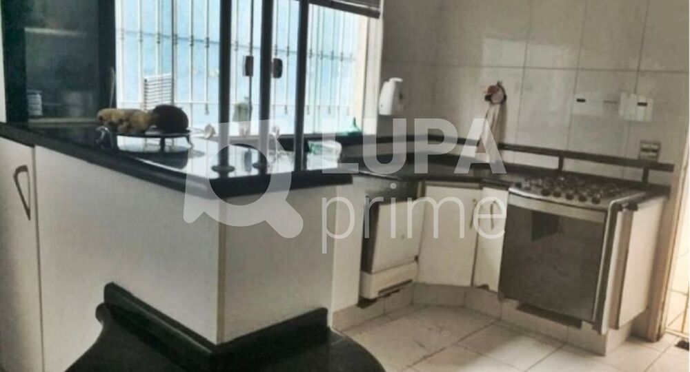 Casa, 3 quartos, 228 m² - Foto 11