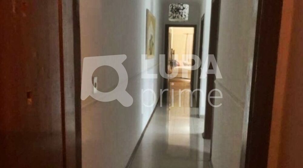 Casa, 3 quartos, 228 m² - Foto 3