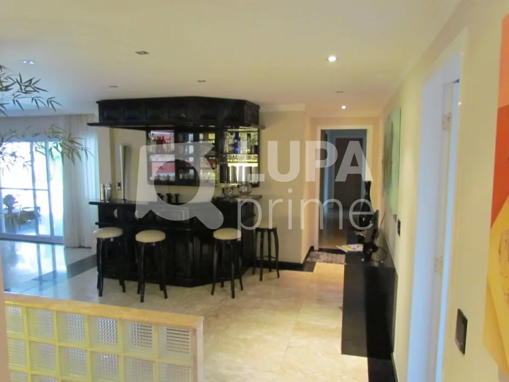 Casa, 4 quartos, 950 m² - Foto 1
