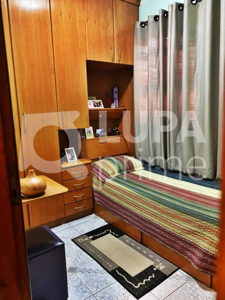 Casa, 3 quartos, 204 m² - Foto 1