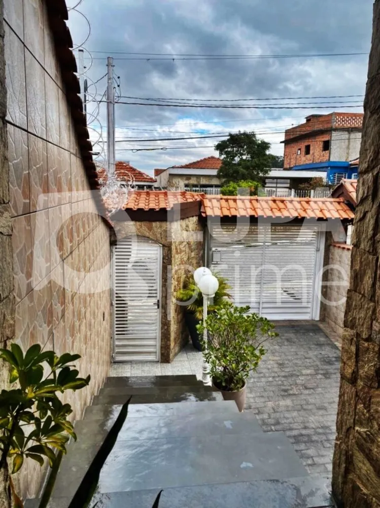 Casa, 3 quartos, 204 m² - Foto 2