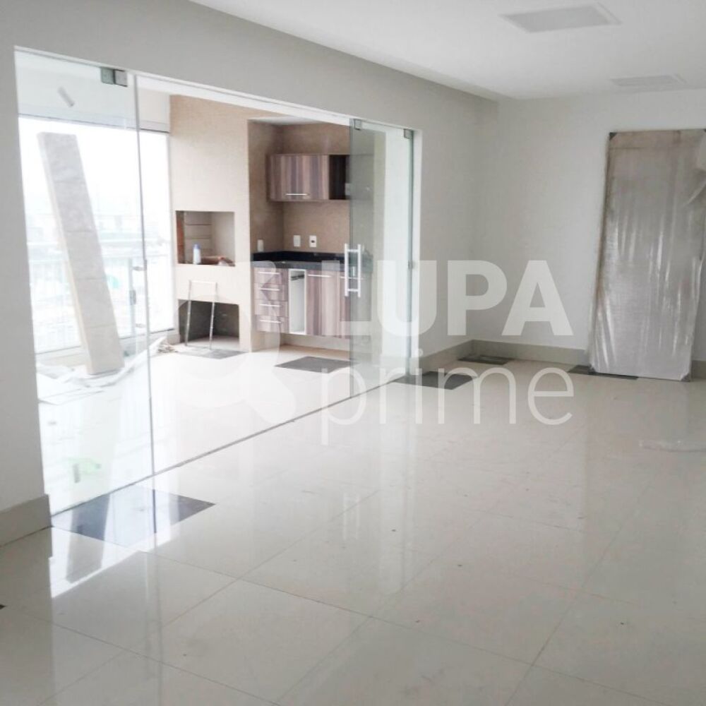 Apartamento à venda com 3 quartos, 130m² - Foto 2