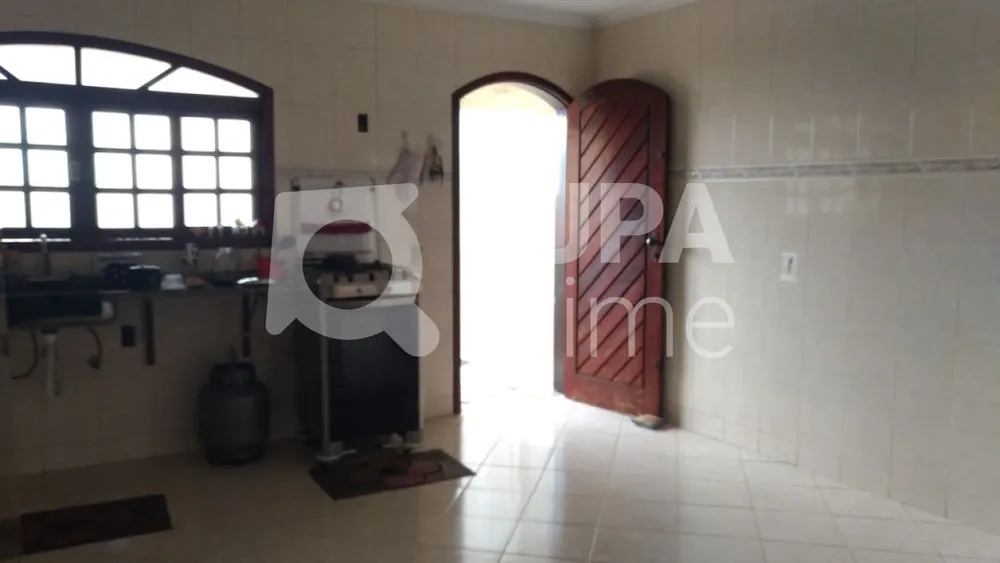 Casa, 3 quartos, 296 m² - Foto 3