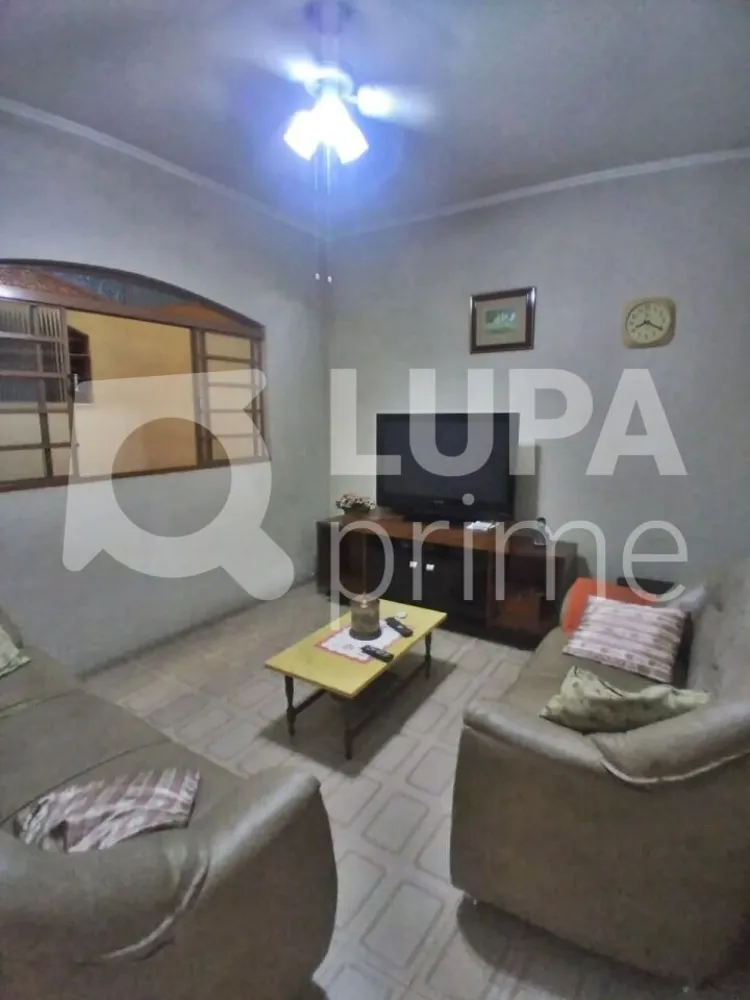 Casa, 3 quartos, 232 m² - Foto 9