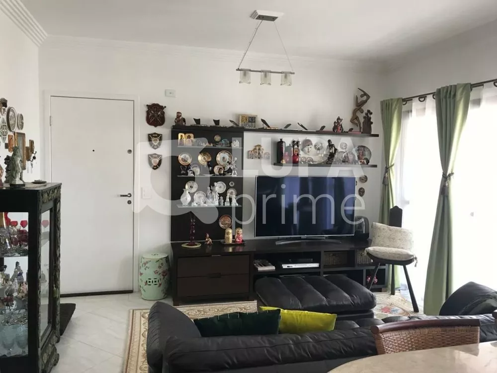 Apartamento à venda com 3 quartos, 127m² - Foto 5