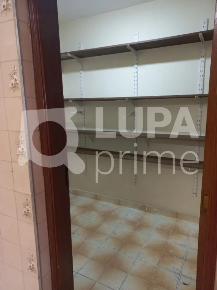 Casa, 5 quartos, 284 m² - Foto 8