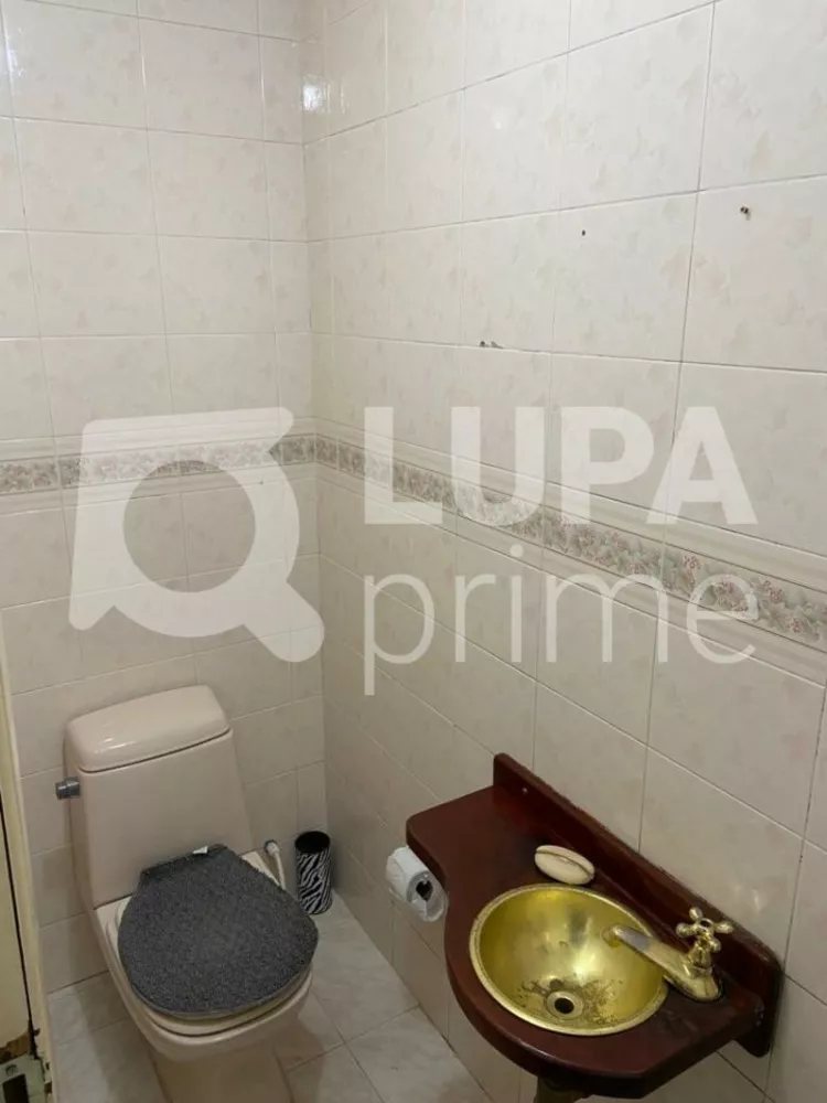 Casa à venda com 3 quartos, 220m² - Foto 16