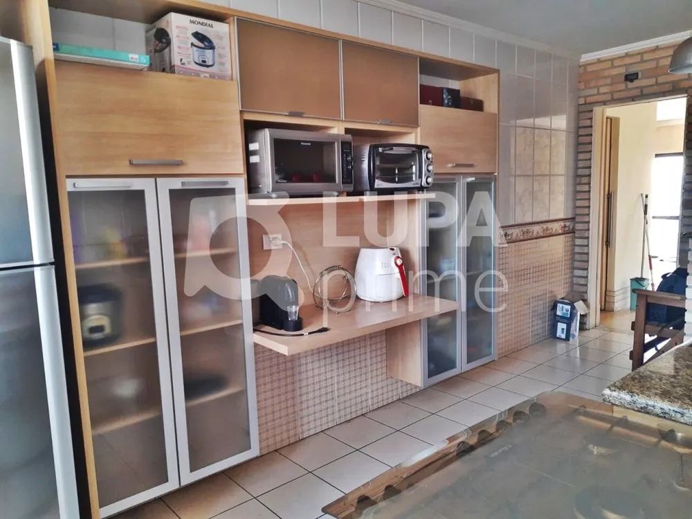 Apartamento, 3 quartos, 135 m² - Foto 1