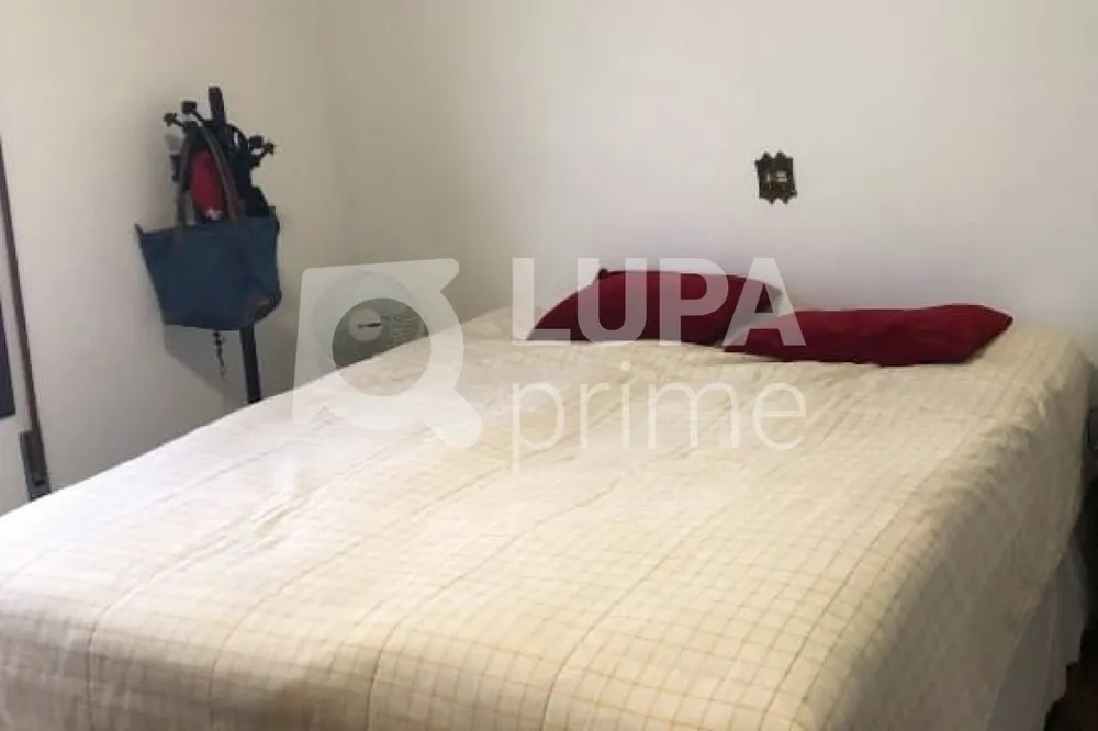 Casa, 3 quartos, 240 m² - Foto 9