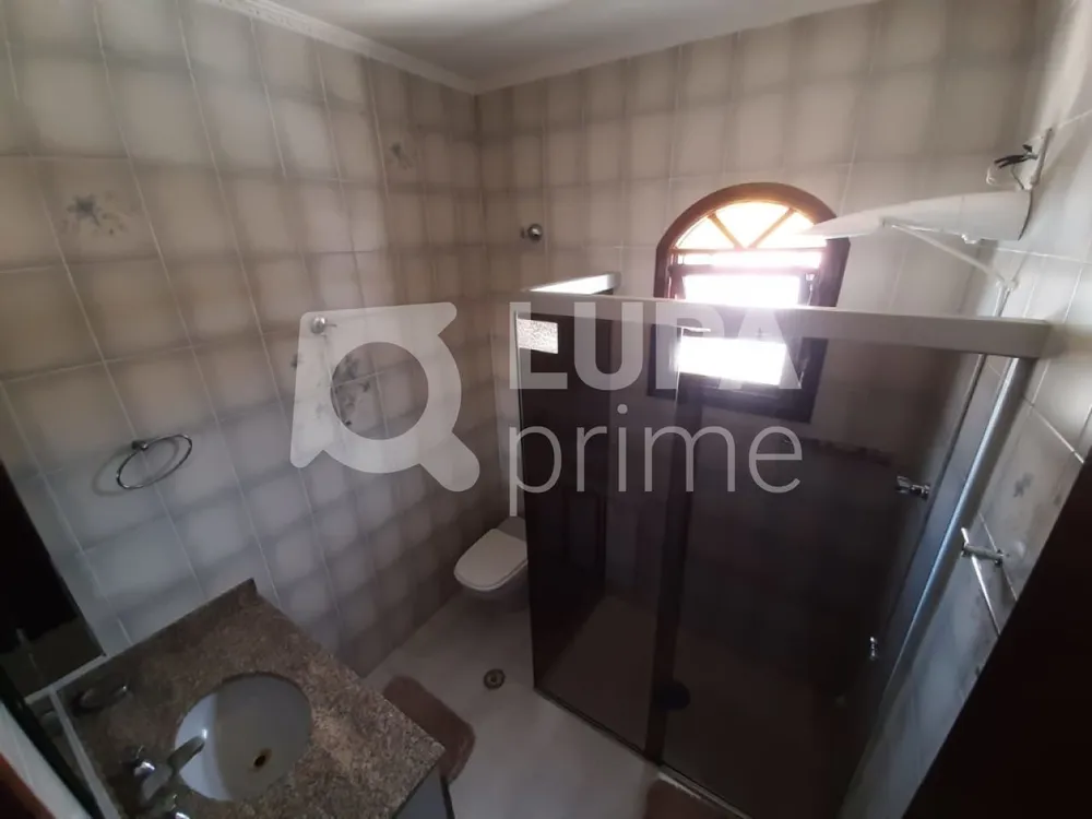Casa, 3 quartos, 250 m² - Foto 4