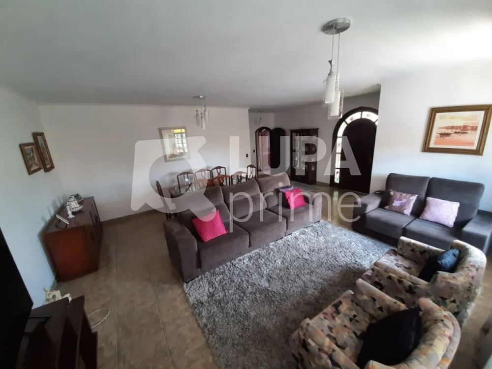 Casa, 3 quartos, 250 m² - Foto 9