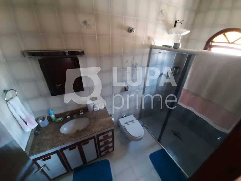 Casa, 3 quartos, 250 m² - Foto 1