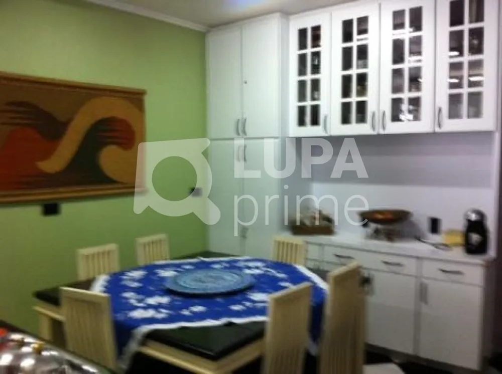 Apartamento, 3 quartos, 204 m² - Foto 2