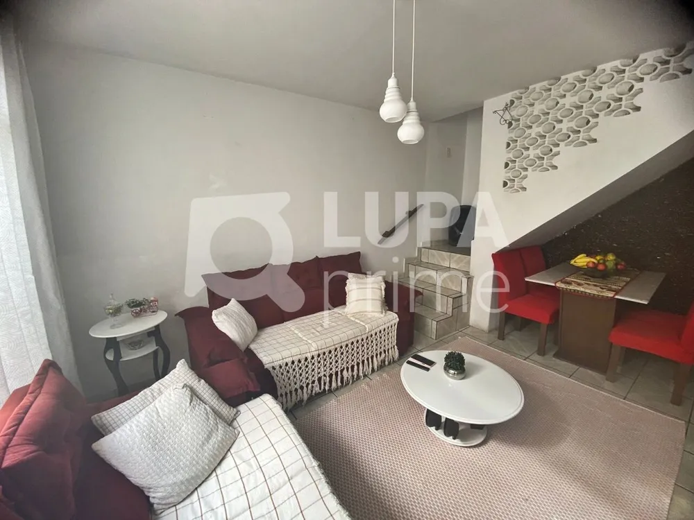 Casa, 6 quartos, 250 m² - Foto 8