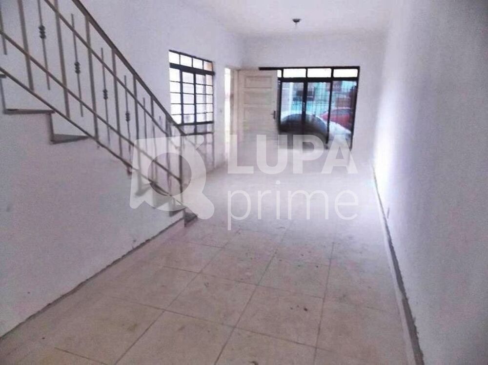 Casa, 4 quartos, 142 m² - Foto 1