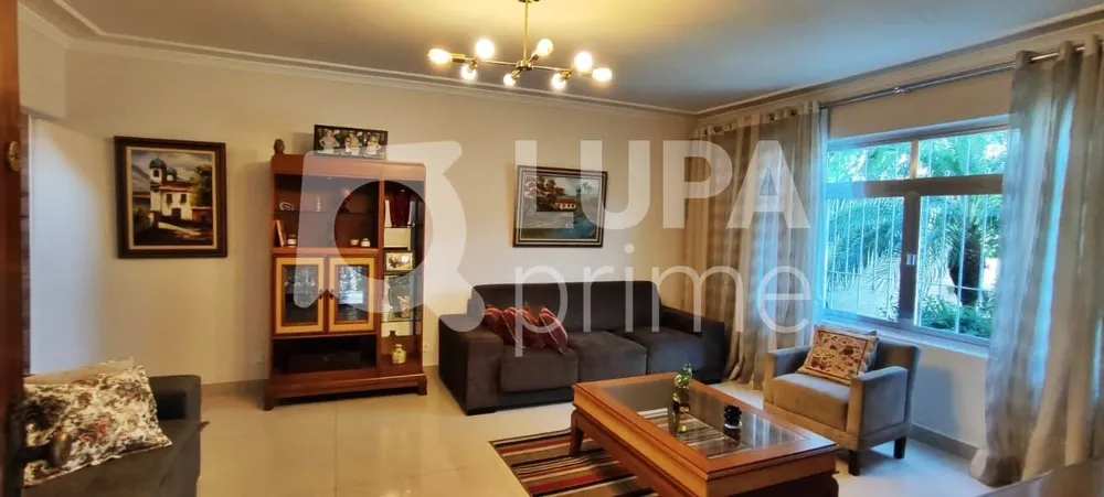 Casa, 3 quartos, 250 m² - Foto 9