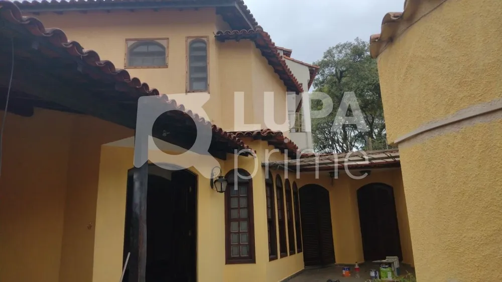 Casa, 3 quartos, 250 m² - Foto 1