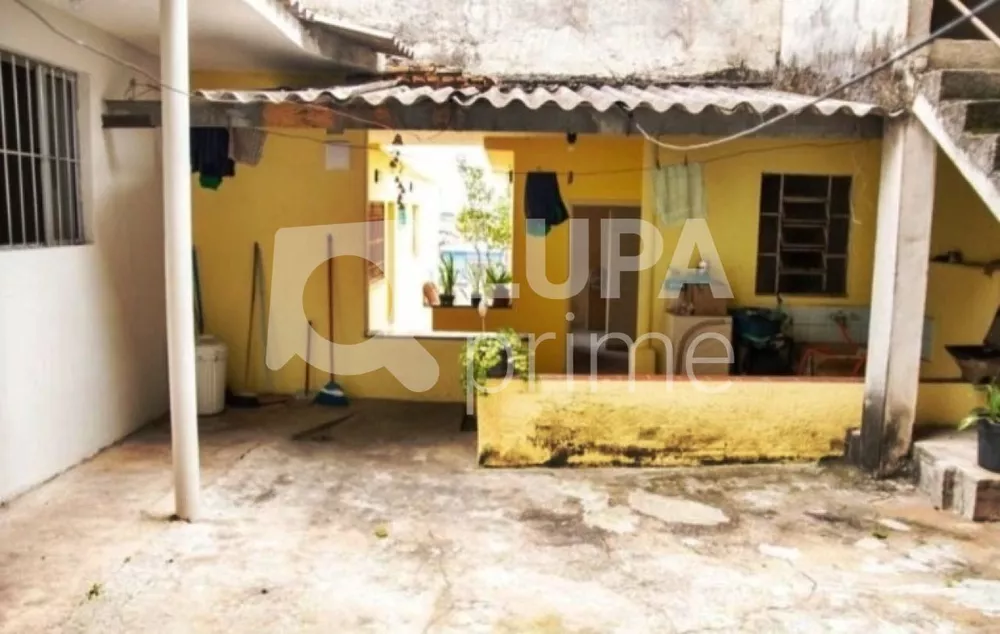 Casa, 4 quartos, 214 m² - Foto 2
