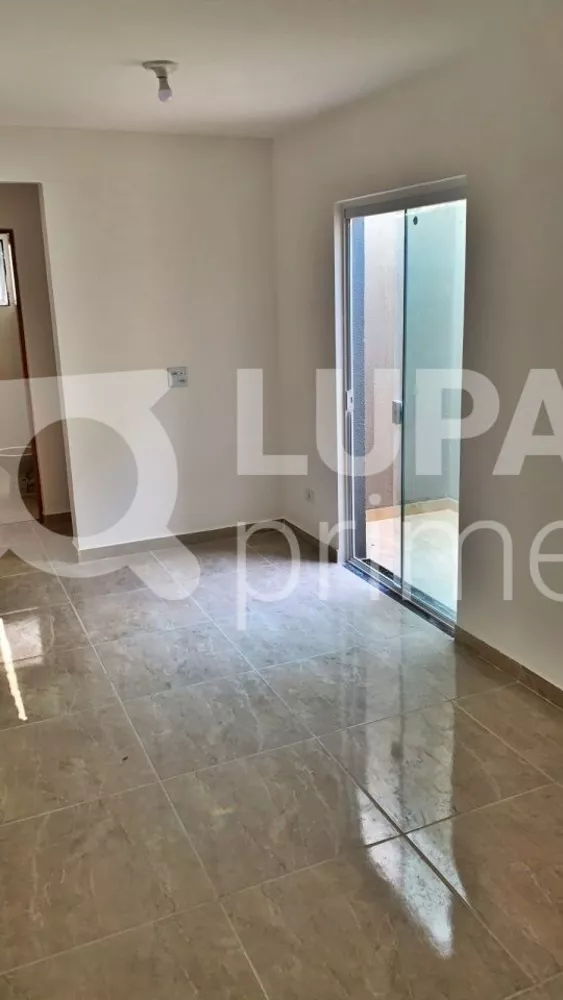 Apartamento à venda com 2 quartos, 36m² - Foto 1