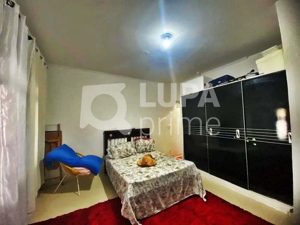 Casa, 3 quartos, 210 m² - Foto 1