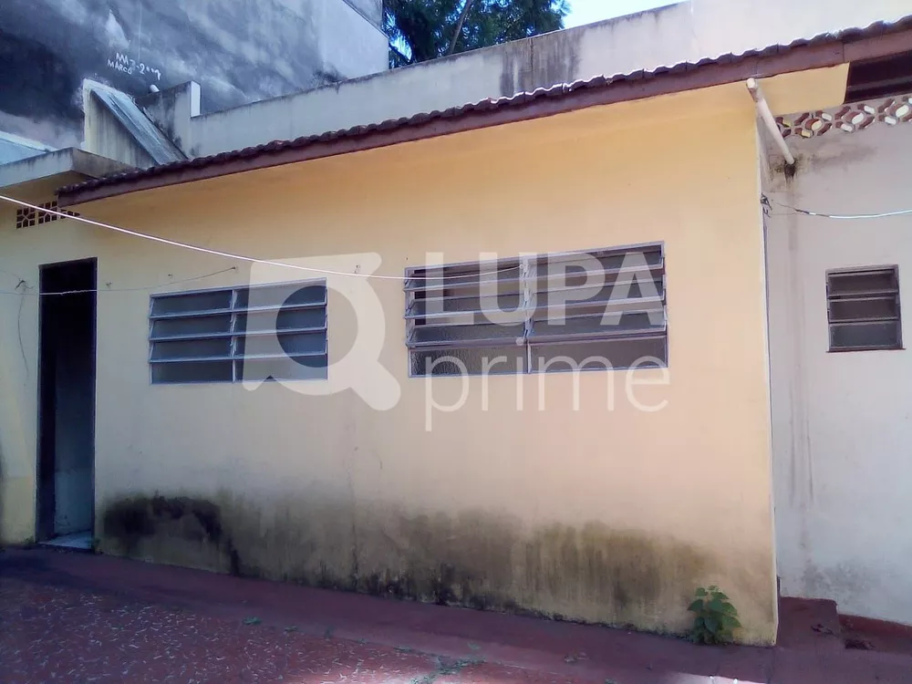 Casa à venda com 2 quartos, 150m² - Foto 2