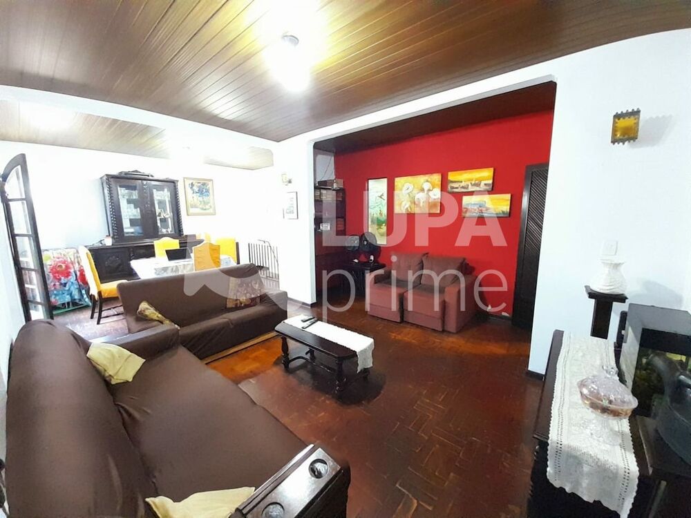 Casa, 4 quartos, 250 m² - Foto 2