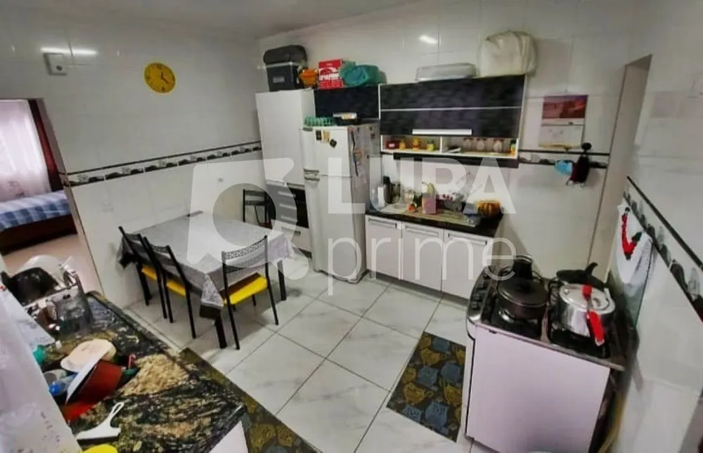Casa, 8 quartos, 251 m² - Foto 4