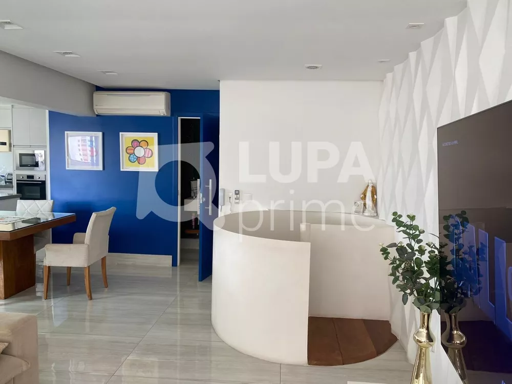 Apartamento à venda com 3 quartos, 200m² - Foto 8