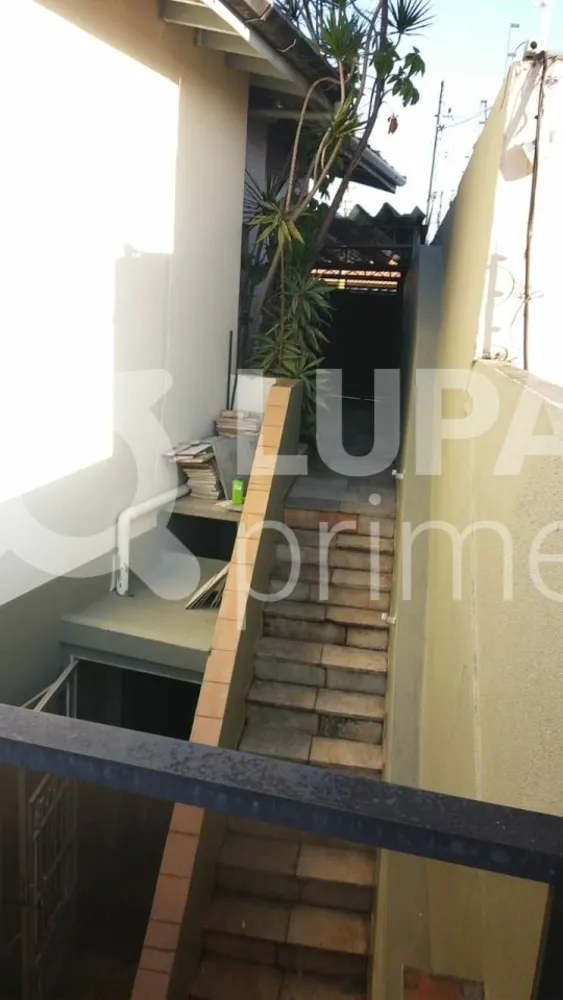 Casa, 3 quartos, 200 m² - Foto 1