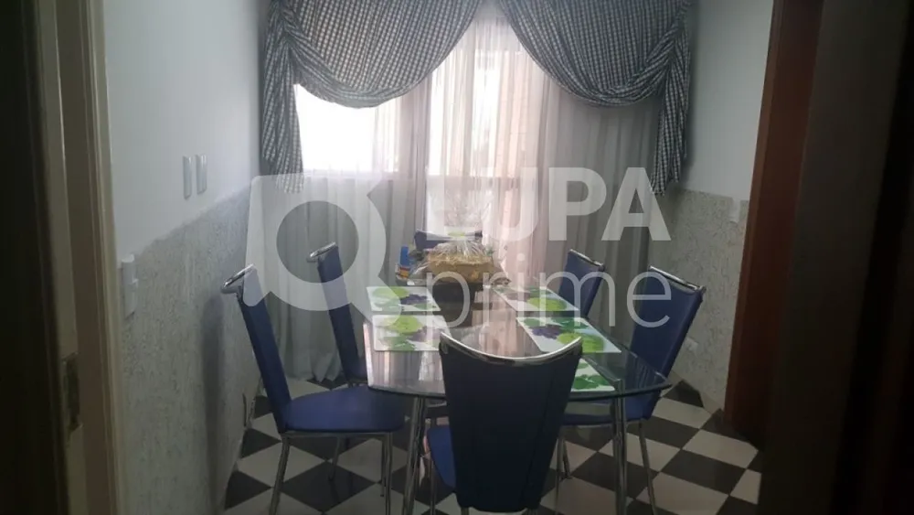 Apartamento, 4 quartos, 210 m² - Foto 2