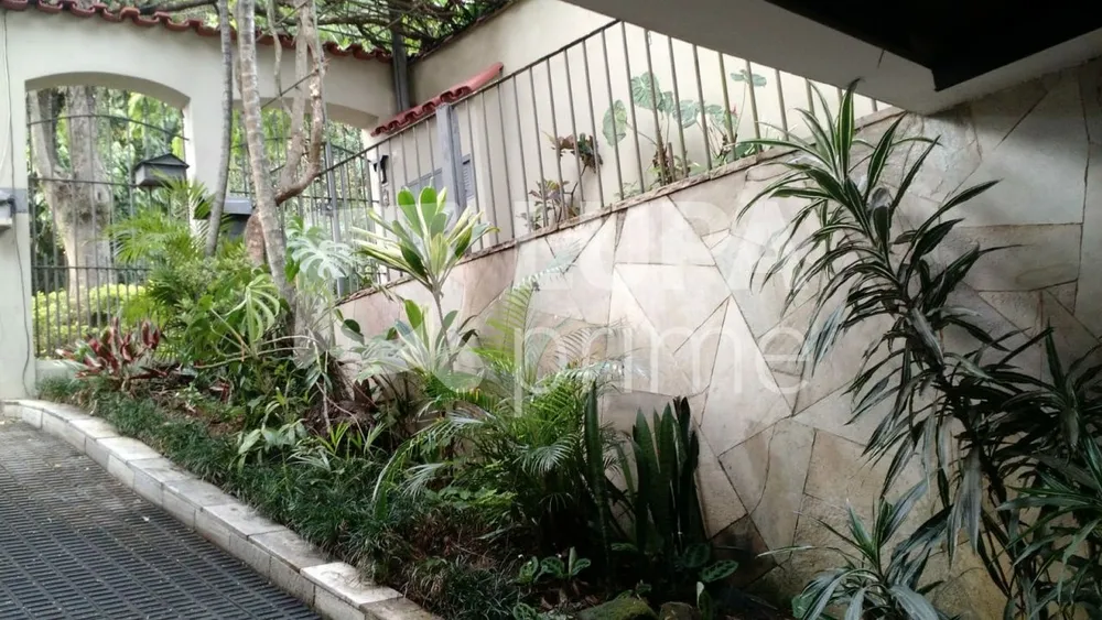 Casa, 3 quartos, 258 m² - Foto 2
