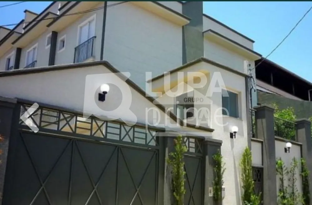 Casa, 3 quartos, 220 m² - Foto 1