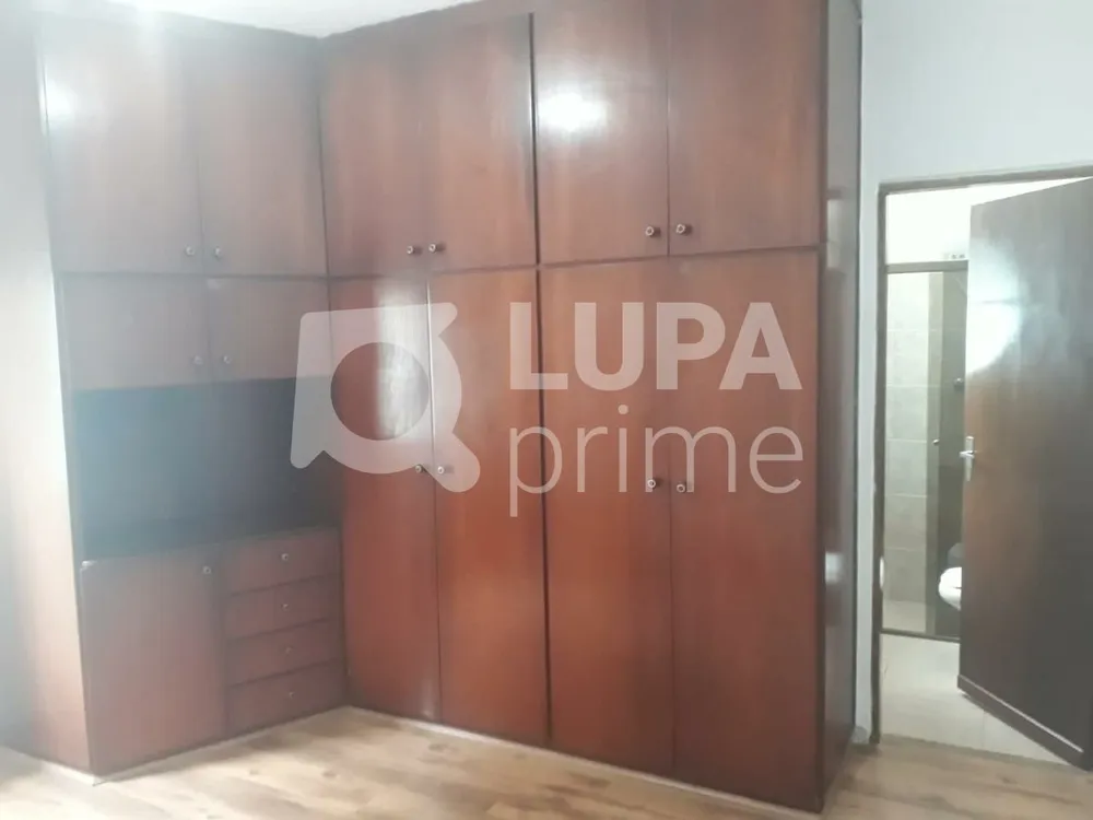 Casa, 3 quartos, 169 m² - Foto 1