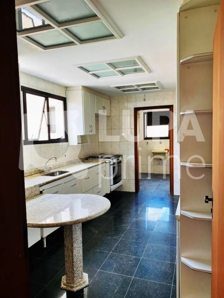 Apartamento, 4 quartos, 207 m² - Foto 8