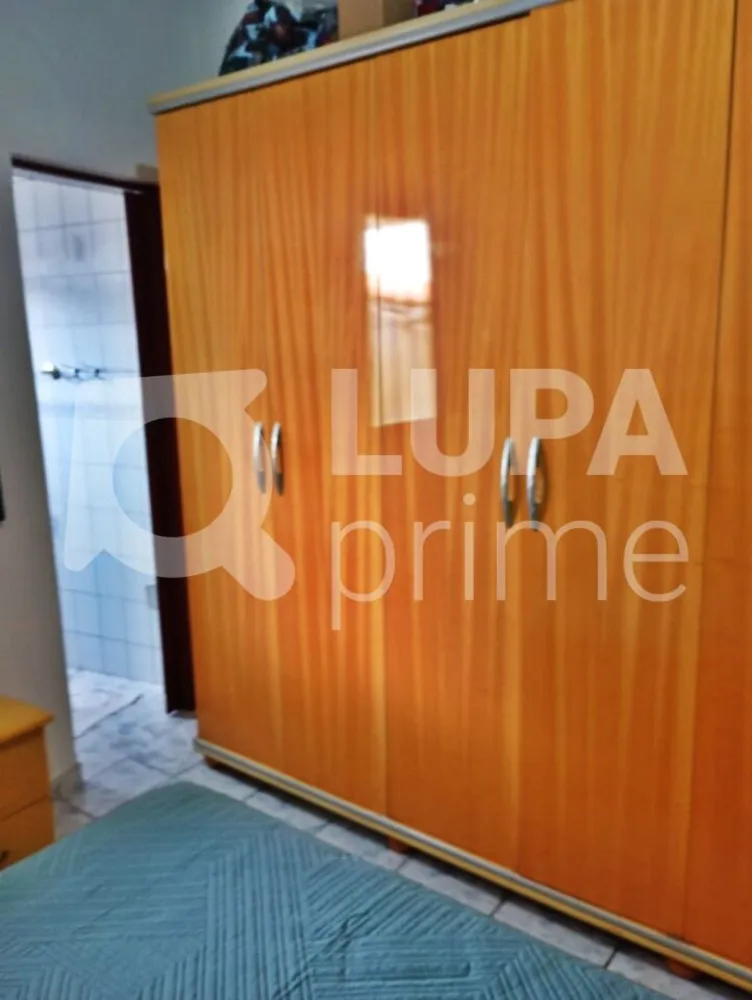 Casa, 3 quartos, 96 m² - Foto 1