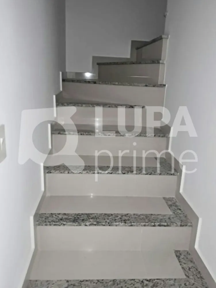 Casa, 3 quartos, 161 m² - Foto 1