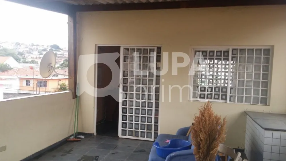Casa, 3 quartos, 240 m² - Foto 12