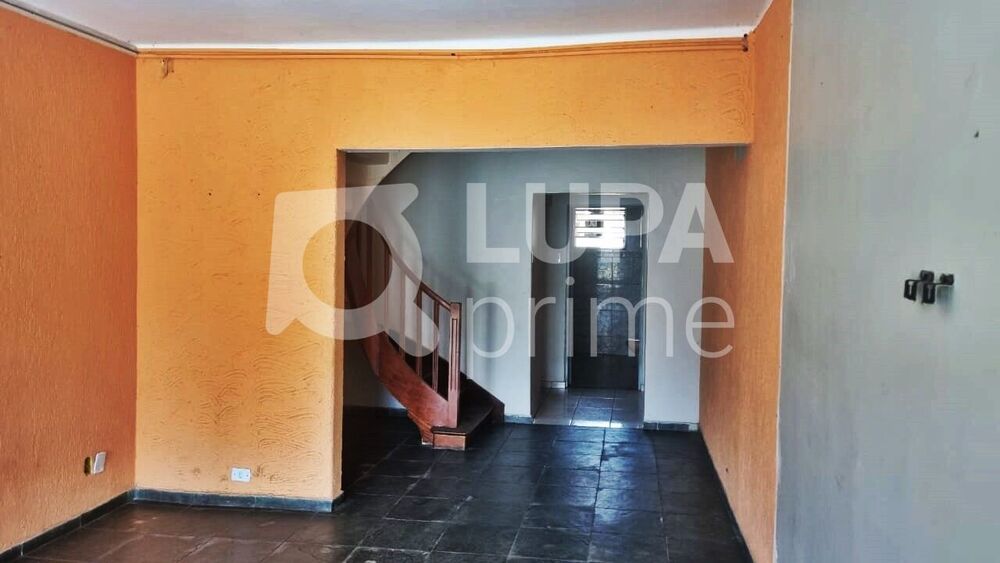 Casa, 4 quartos, 180 m² - Foto 2