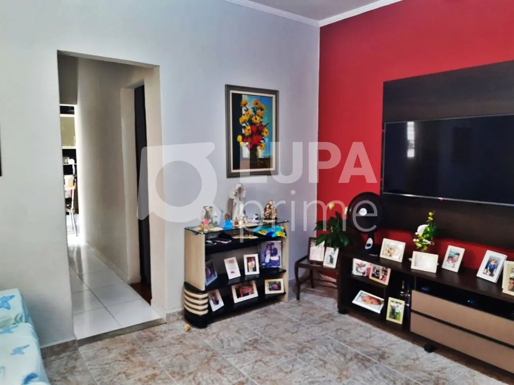 Casa, 3 quartos, 129 m² - Foto 1