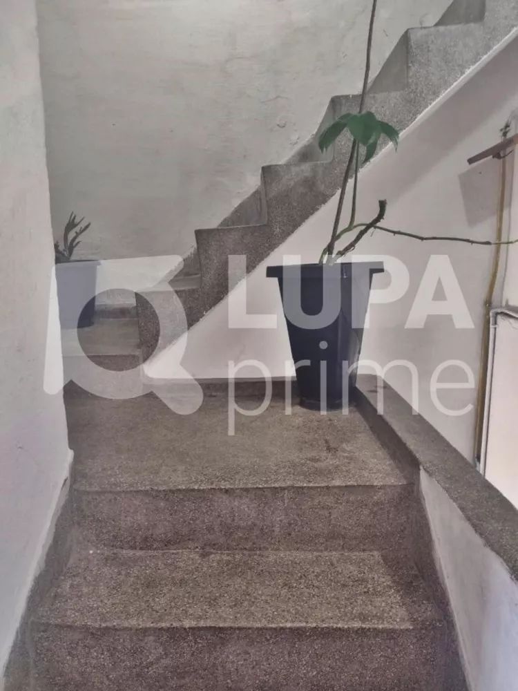 Casa à venda com 4 quartos, 241m² - Foto 16