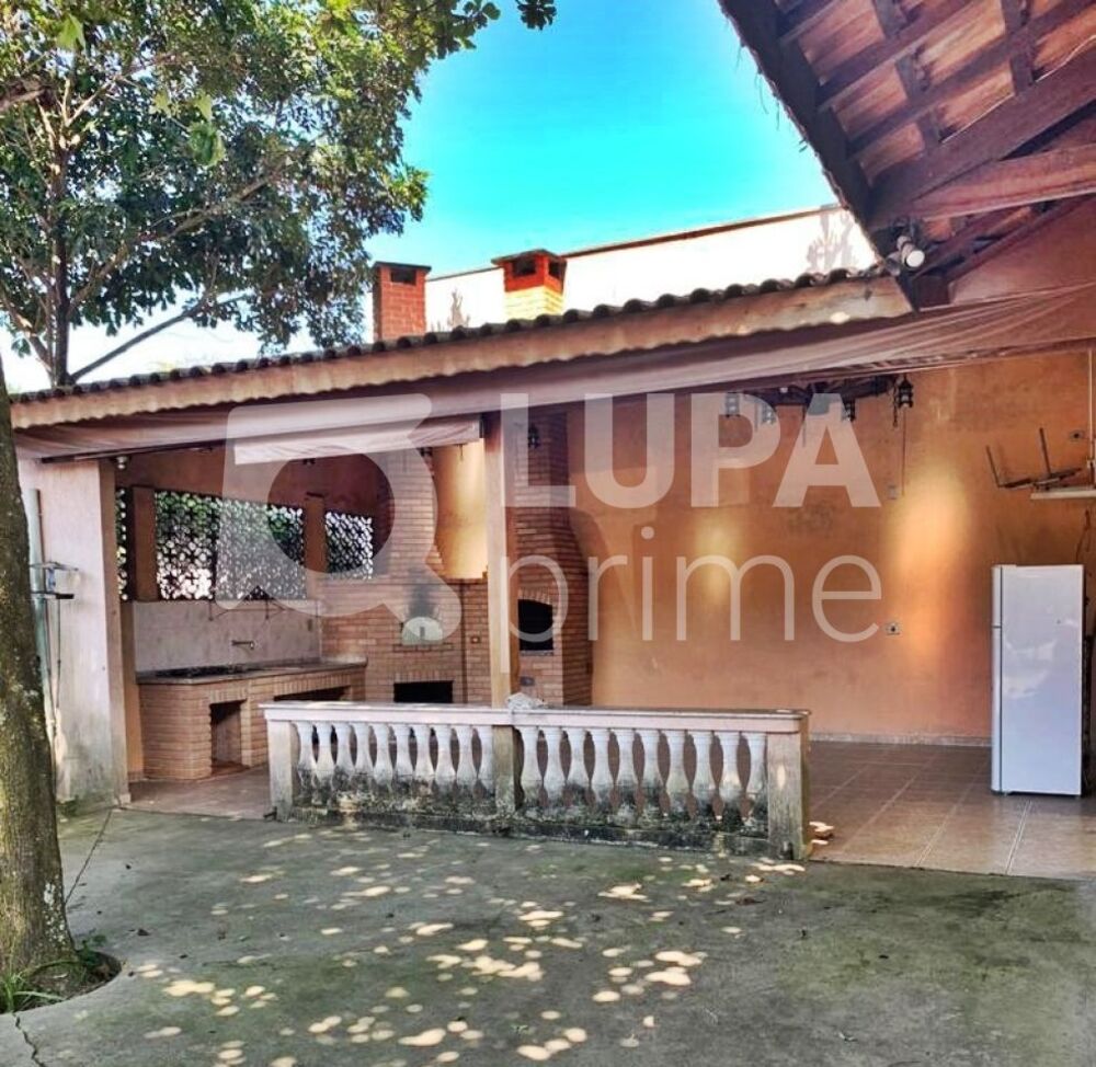 Casa à venda com 2 quartos, 227m² - Foto 15