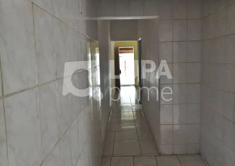 Casa à venda com 4 quartos, 105m² - Foto 9