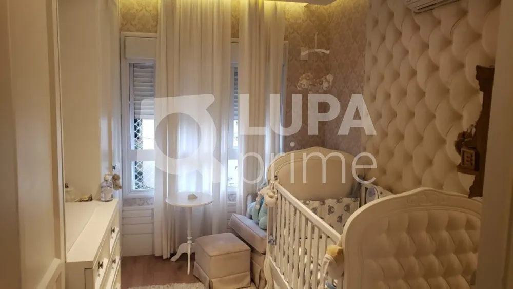 Apartamento, 3 quartos, 245 m² - Foto 5