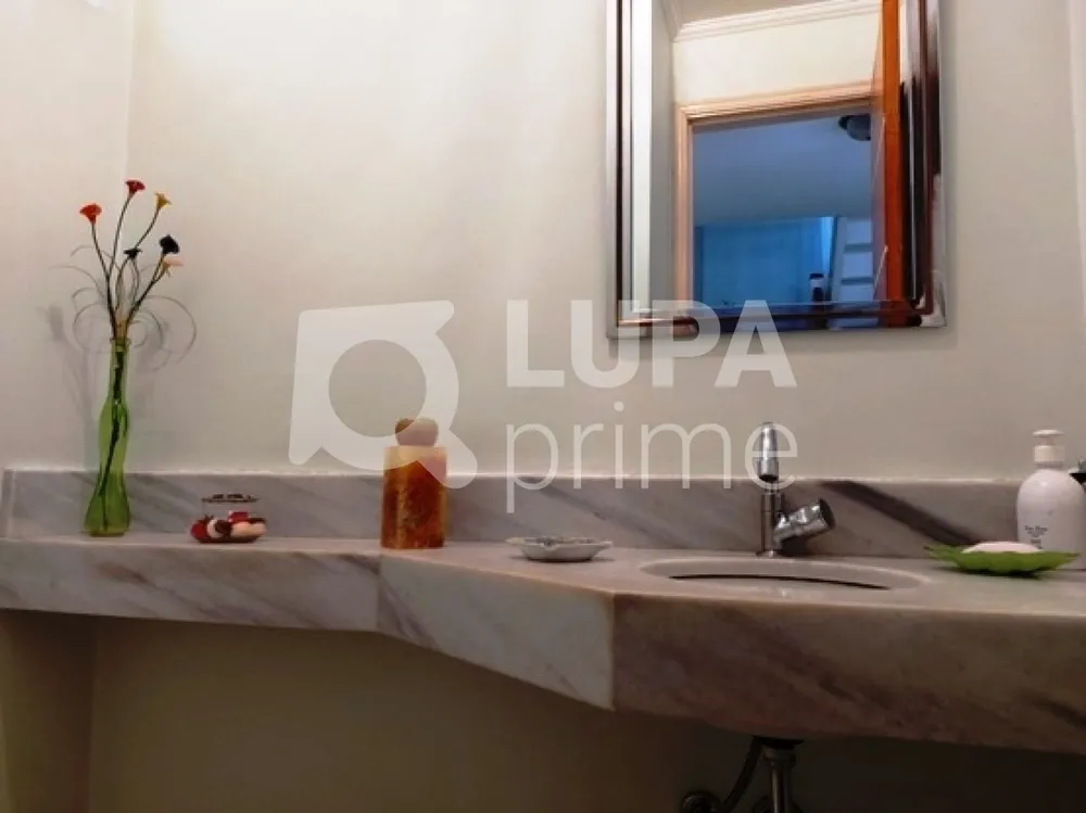 Casa, 5 quartos, 220 m² - Foto 11