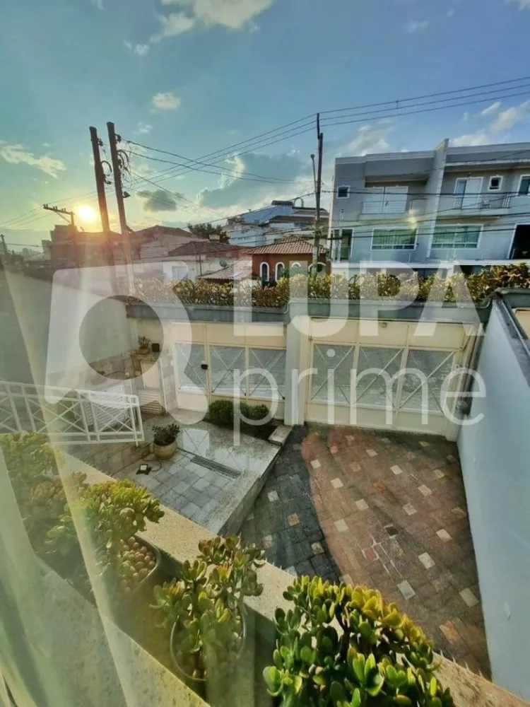 Casa, 3 quartos, 223 m² - Foto 1