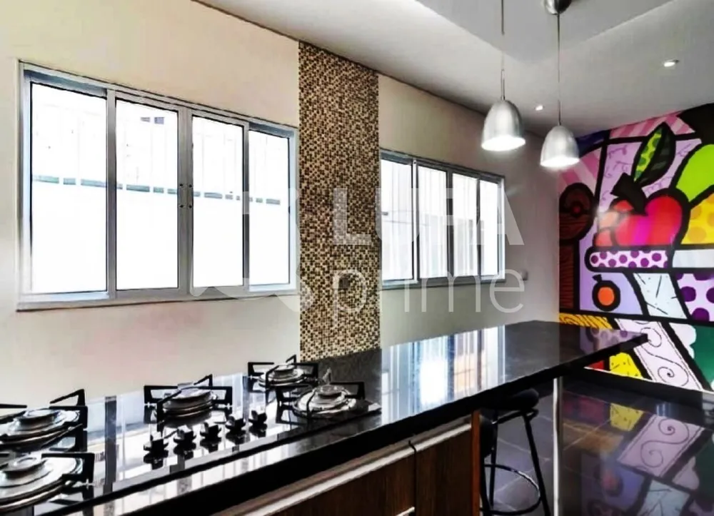 Casa, 3 quartos, 224 m² - Foto 11