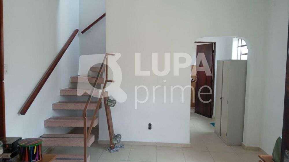 Prédio Inteiro, 240 m² - Foto 2